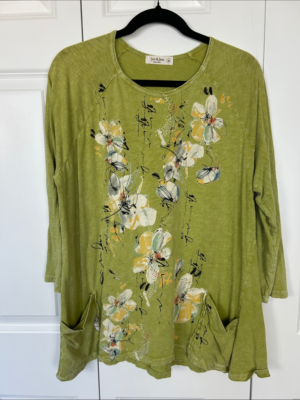 Jess & Jane Olive Floral Pocket Tunic Top Size XL